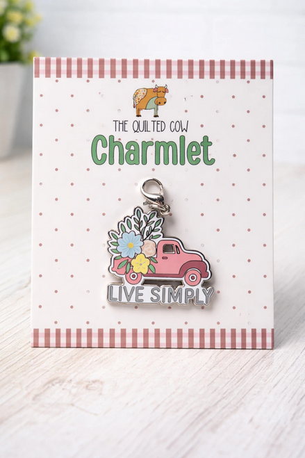 The Quilted Cow - Live Simply Zipper Charmlet