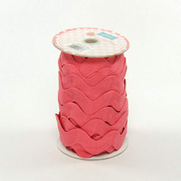 Riley Blake Designs - 1 1/2" Jumbo Ric Rac - Rouge