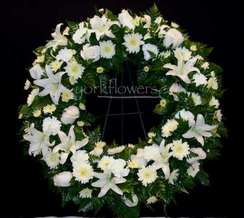 Treasured Tribute Wreath