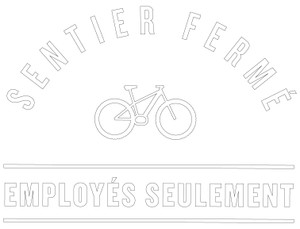 Wayfinding | Trail Closed Employees Only | White | French