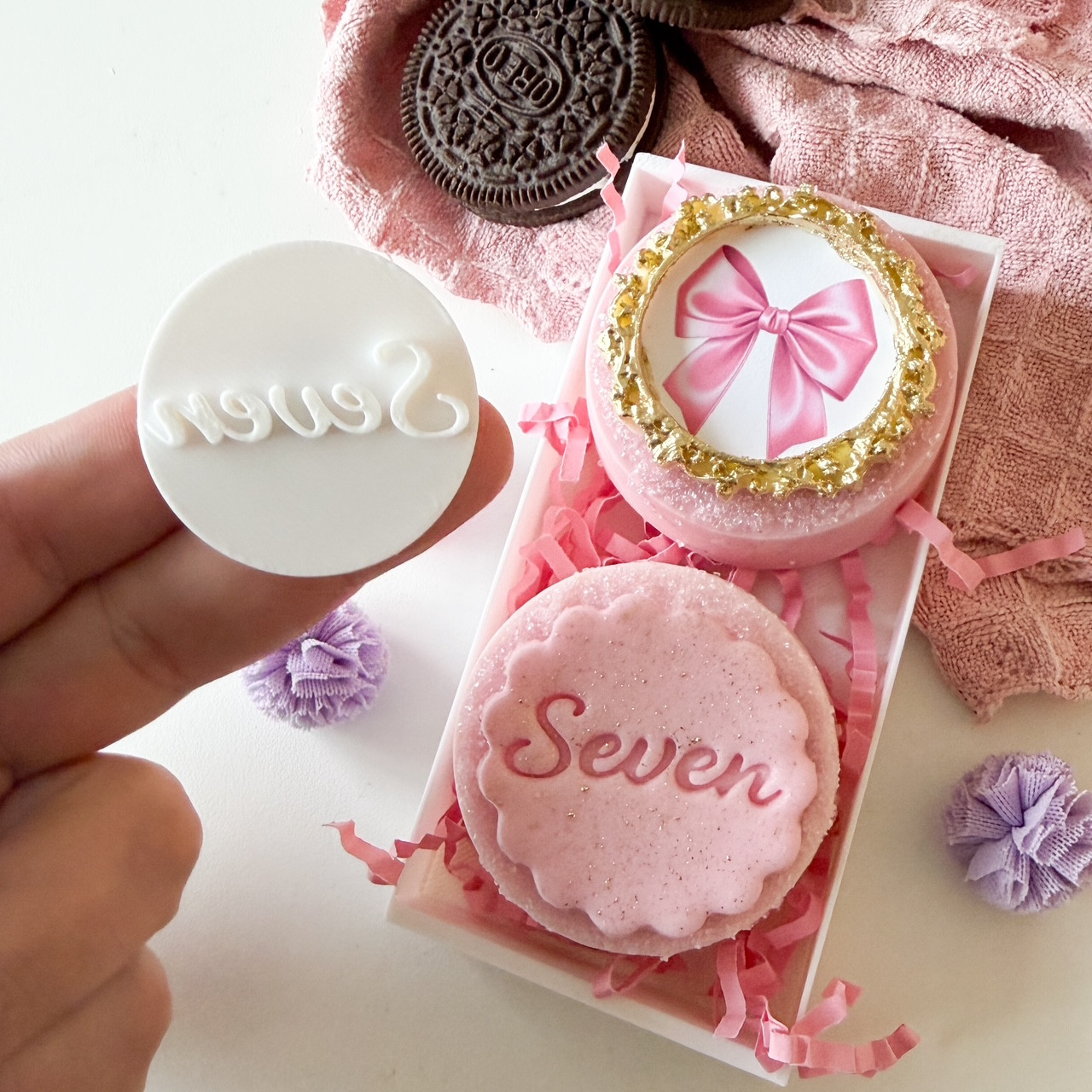 Script Number Seven Fondant /Cookie Embosser - Christines Molds