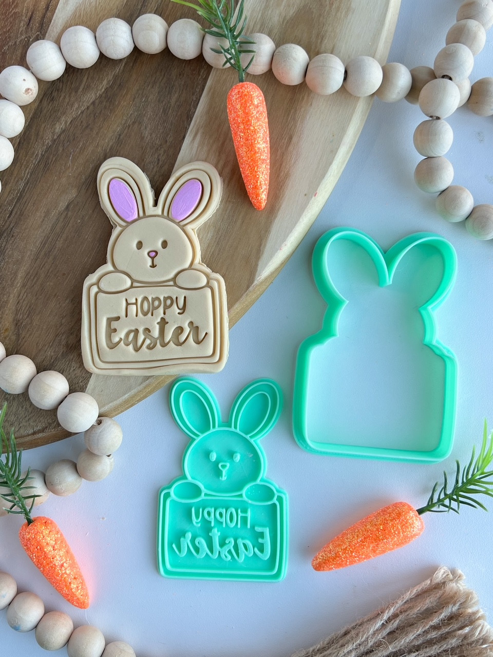 Boss Embossers Rabbit Bunny with sign Embosser and Cutter set - Christines Molds