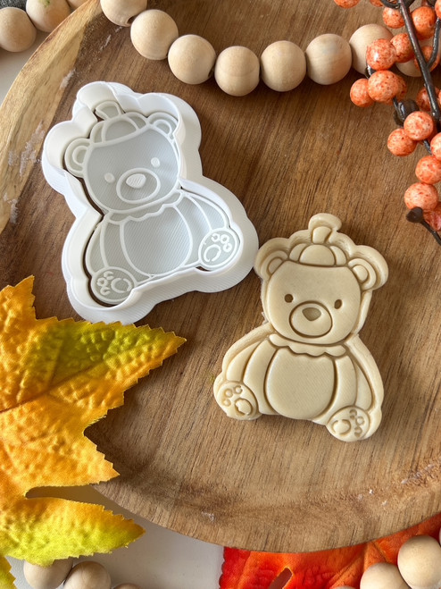 Bear with pumpkin costume sitting  Fondant stamp and cutter Set 
