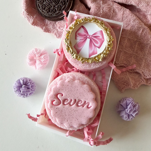  Script Number Seven  Fondant /Cookie Embosser