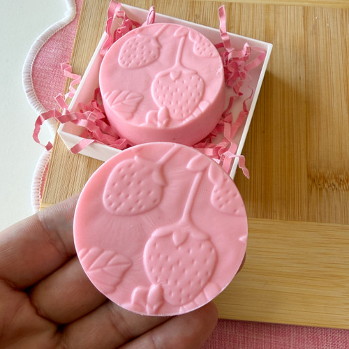 Strawberry Bunch   Texture Parchment paper - TP261