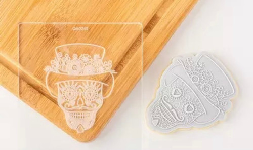 Day of the dead Skull embosser and Cutter set (style 4) DB453 Day of the dead Skull embosser and Cutter set (style 4) DB453