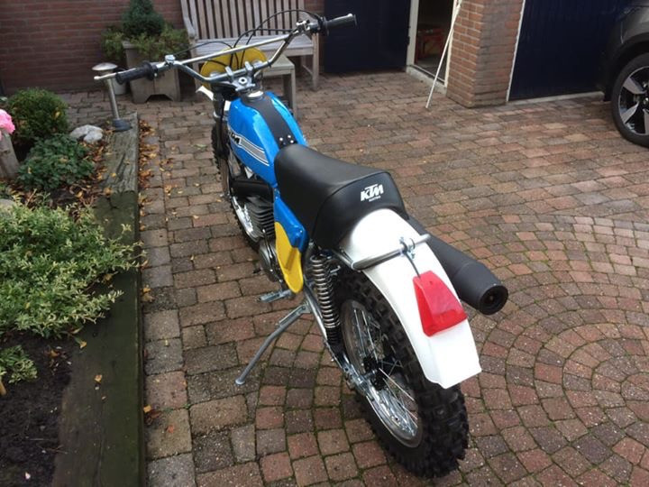 MX Front and Rear Fender Set - authentic