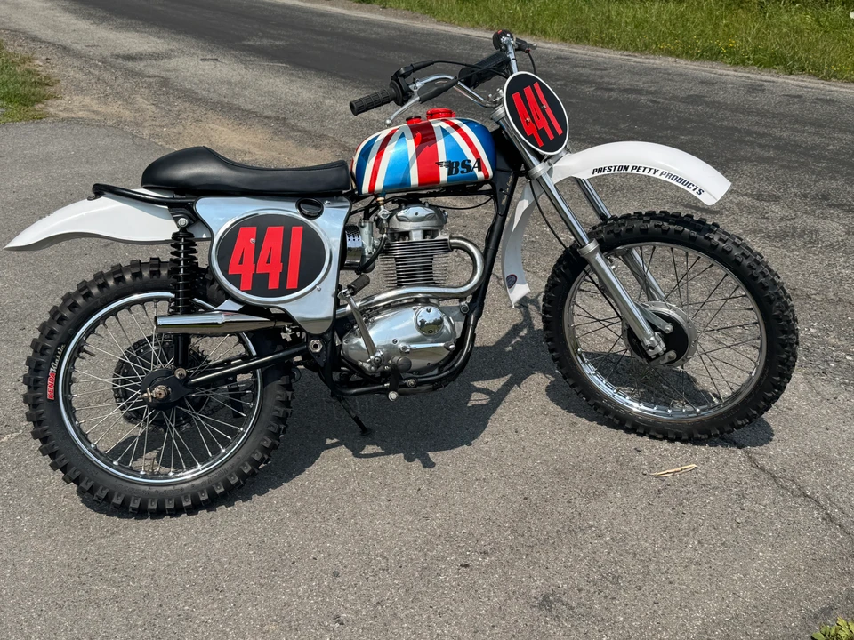 BIKE OF THE WEEK: 1969 BSA B44 victor special 