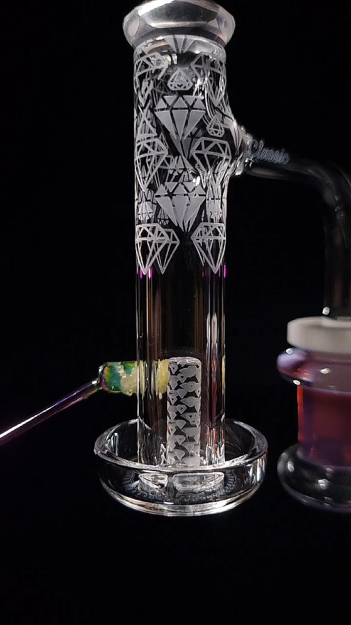 Classic Diamond Tower - Victory Glassworks