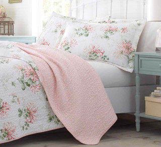 Thumbnail 8: Laura Ashley Laura Ashley Honeysuckle Quilt Set 