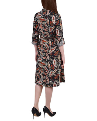 Thumbnail 2: BLACK PAISLEY