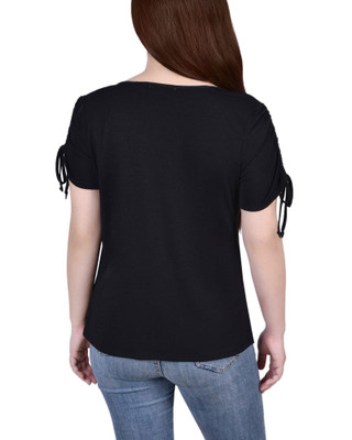 Thumbnail 2: BLACK