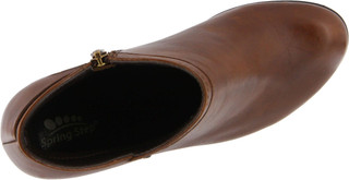 Thumbnail 2: BROWN