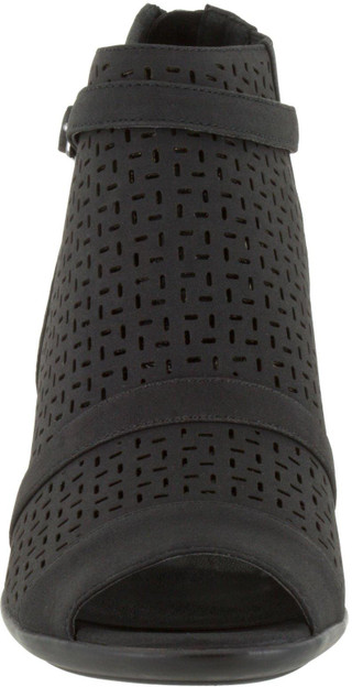 Thumbnail 6: BLACK