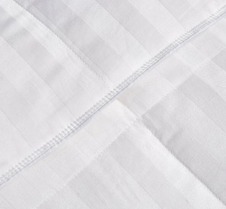 Thumbnail 5: WHITE