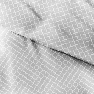 Thumbnail 11: Home Collections Home Collections Premium Soft Quadrafoil Duvet Cover Set 