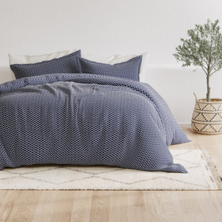 Thumbnail 4: Home Collections Home Collections Premium Soft Quadrafoil Duvet Cover Set 