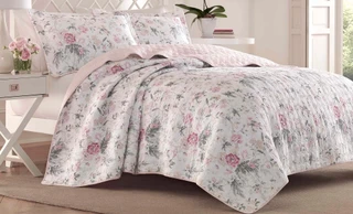 Thumbnail 4: Laura Ashley Laura Ashley Breezy Floral Quilt Set 