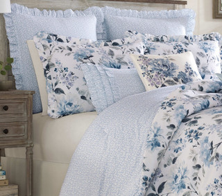 Thumbnail 4: Laura Ashley Laura Ashley Chloe 16'' x 16'' Decorative Pillow 