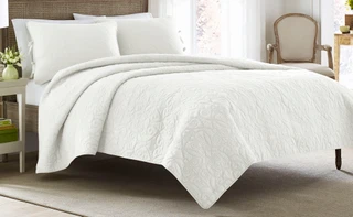 Thumbnail 4: Laura Ashley Laura Ashley Felicity Quilt Set 