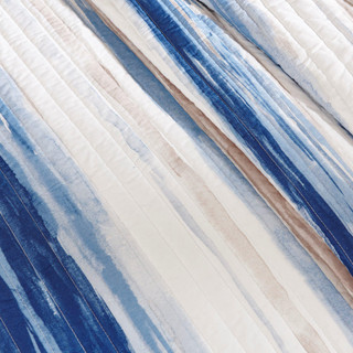 Thumbnail 5: BLUE