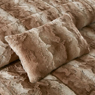 Thumbnail 4: Madison Park Madison Park Zuri 4 Pc Faux Fur Comforter Set 