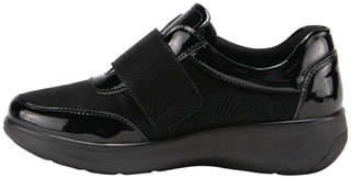 Thumbnail 5: BLACK