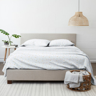 Thumbnail 2: Home Collections Home Collections Premium Ultra Soft Bluebirds Sheet Set 