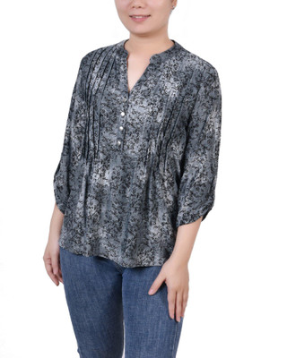 Thumbnail 1: GREY FLORA