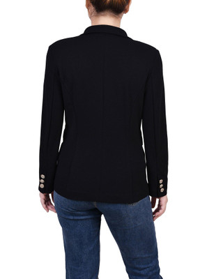 Thumbnail 2: BLACK
