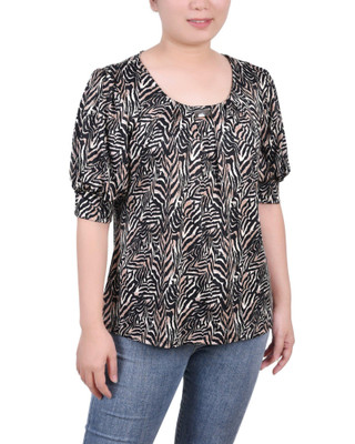 Thumbnail 1: BLACK TAUP