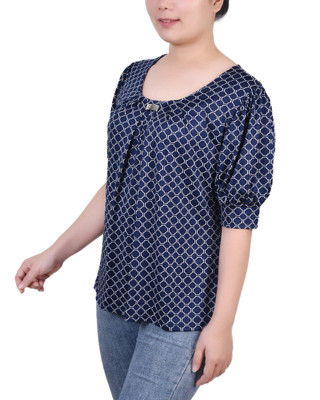 Thumbnail 3: NAVY SQUAR