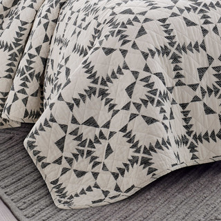 Thumbnail 12: Eddie Bauer Eddie Bauer Arrowhead 100% Cotton Reversible Quilt Set 
