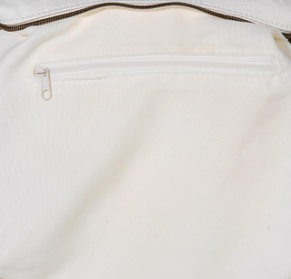 Thumbnail 6: White