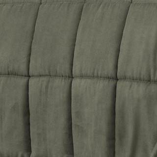 Thumbnail 18: Green