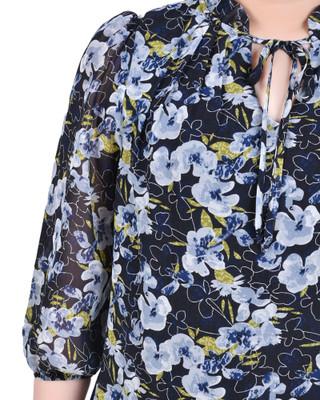 Thumbnail 3: BLACK LACE