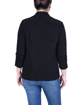 Thumbnail 2: BLACK
