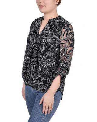 Thumbnail 2: BLACK PALM