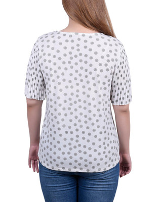 Thumbnail 2: WHITE BLACK DOTCIRCLES