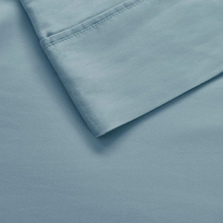 Thumbnail 14: Blue