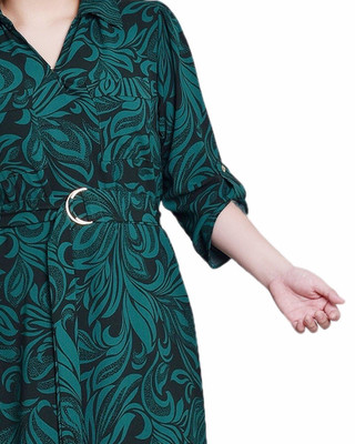 Thumbnail 2: Emerald Green