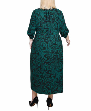 Thumbnail 3: Emerald Green