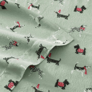 Thumbnail 19: Holly Green