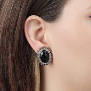 Thumbnail 2: Black