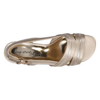 Thumbnail 7: CHAMPAGNE