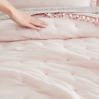 Thumbnail 30: Laura Ashley Laura Ashley Hailee Microfiber Reversible Quilt Set 