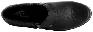 Thumbnail 2: BLACK