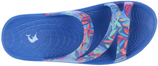 Thumbnail 2: BOLD BEAUT