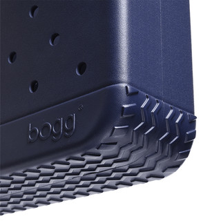 Thumbnail 4: YOU NAVY ME CRAZY