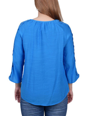 Thumbnail 2: BLUE